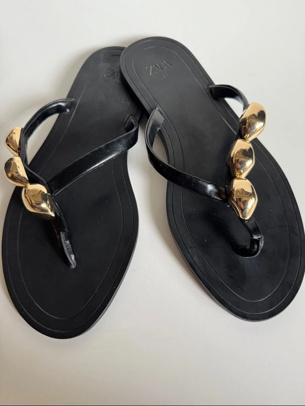Zara Black Sandal Thongs with Gold Orb Detailing - Picture 5 of 6